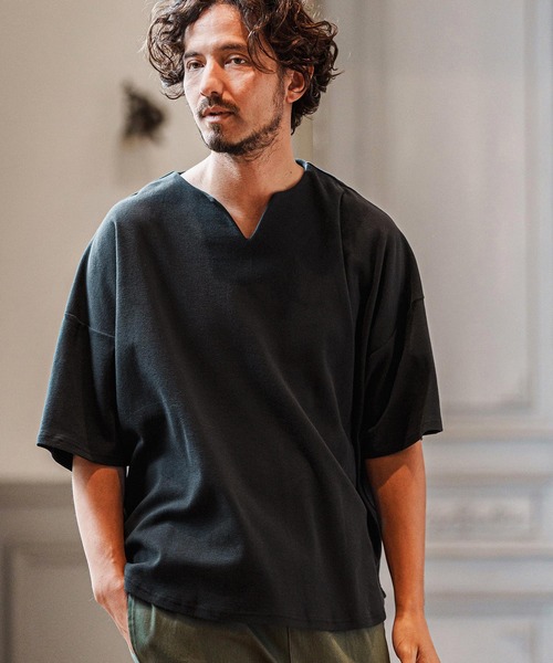 CAMBIO(カンビオ)の「mt9419- Span Fraise Short Sleeve Key Neck Cut Sew カットソー(Tシャツ/カットソー・メンズ・ホワイト/ブラック/チャコール・S/M/L)」の15枚目の写真