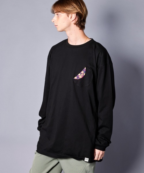 rehacer(レアセル)の「rehacer : 80`S Flower Pocket L/S CS / エイティーズ フラワーポケットロングスリーブ カットソー(Tシャツ/カットソー・メンズ・ブラック/ホワイト・SMALL/MEDIUM/LARGE/X-LARGE)」の4枚目の写真