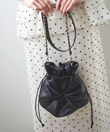 フラワーモチーフ巾着バッグ