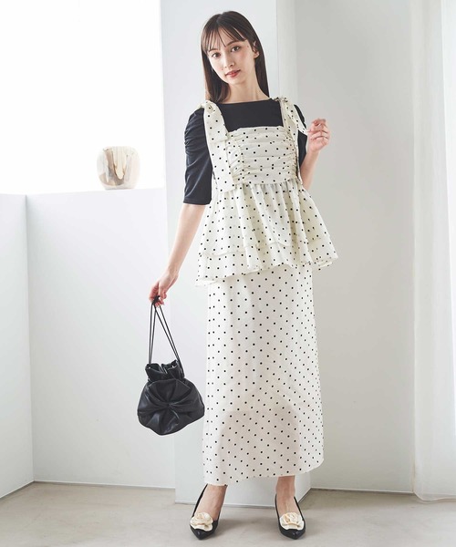 31 Sons de mode（トランテアン　ソン　ドゥ　モード）の「フラワーモチーフ巾着バッグ（ハンドバッグ・レディース・クリーム/ブラック・フリー）」の12枚目の写真