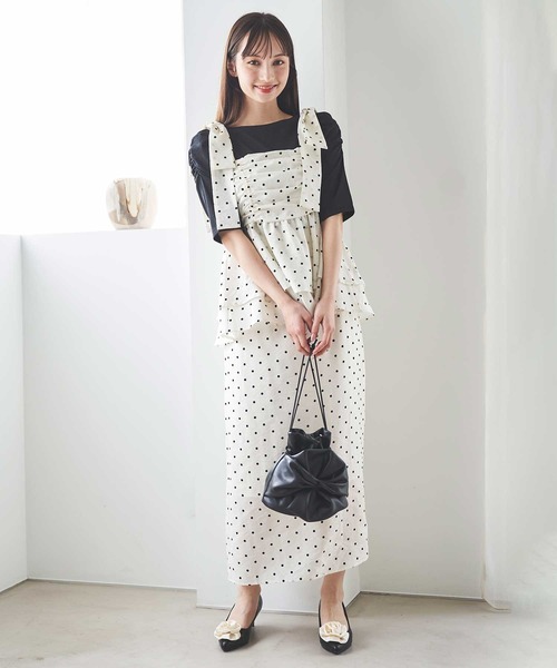 31 Sons de mode（トランテアン　ソン　ドゥ　モード）の「フラワーモチーフ巾着バッグ（ハンドバッグ・レディース・クリーム/ブラック・フリー）」の13枚目の写真