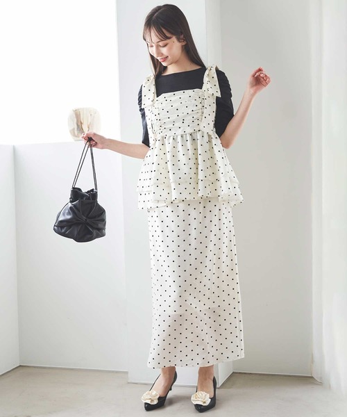 31 Sons de mode（トランテアン　ソン　ドゥ　モード）の「フラワーモチーフ巾着バッグ（ハンドバッグ・レディース・クリーム/ブラック・フリー）」の14枚目の写真