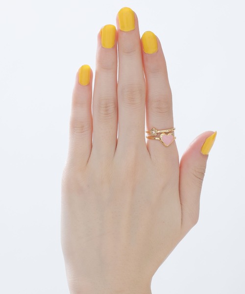 MARY QUANT(マリークワント)の「カラーエポハート リング(リング・レディース・ブルー/ブラック/ピンク/サーモンピンク/ミント・FREE)」の4枚目の写真
