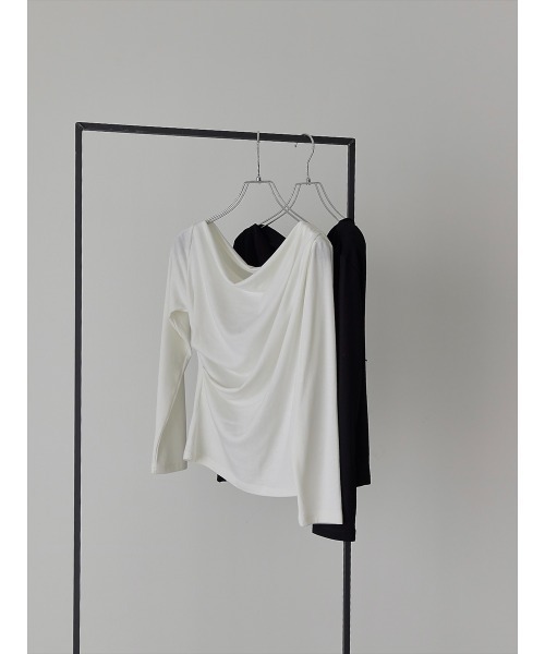 amel（エイメル）の「【RE ARRIVAL】ドレープデザイントップス / ホワイト（Tシャツ/カットソー・レディース・ホワイト・FREE）」の11枚目の写真