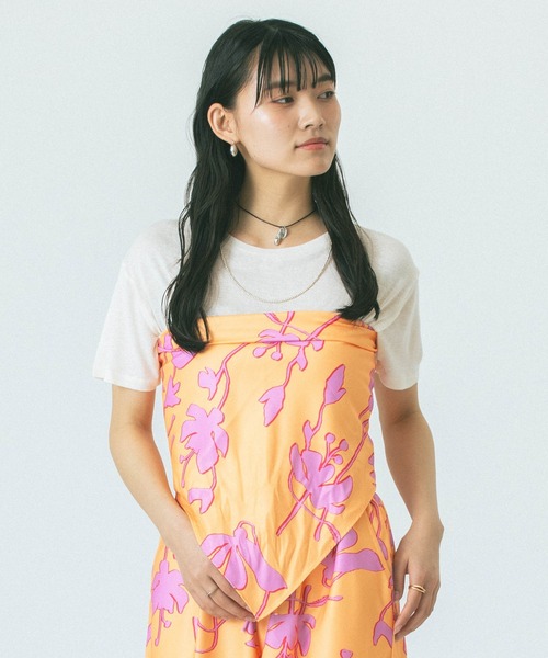 新品タグ付きローズバッド ROSE BUD 24SS サスペンダー パンツ ROSE BUD（ローズバッド）の「サスペンダー付ロングスカート