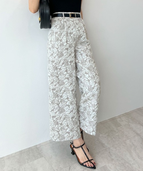 Futier land（フューティアランド）の「ジャガードフラワーパンツ（その他パンツ・レディース・グレー/ブラック・MEDIUM/LARGE）」の2枚目の写真