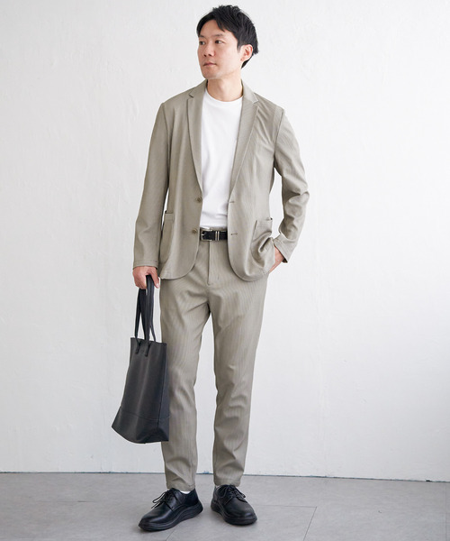 IKKA LOUNGE(イッカラウンジ)の「【雑誌MonoMax5月号掲載】GOKU楽ワークサッカージャケット【セットアップ対応】(テーラードジャケット・メンズ・ベージュ/ネイビー・XL/L/M/S)」の4枚目の写真