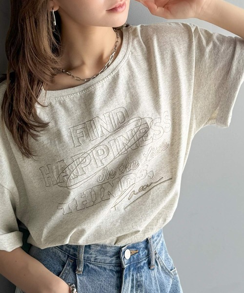 classicalelf(クラシカルエルフ)の「綿100%ヴィンテージウォッシュ☆前後2way刺繍オーバーサイズワイドネックTシャツ(Tシャツ/カットソー・レディース・ピンク/ライトグレー/ブラウン/ブルー/チャコール/オートミール/オフホワイト・MEDIUM/LARGE/X-LARGE/SMALL)」の20枚目の写真