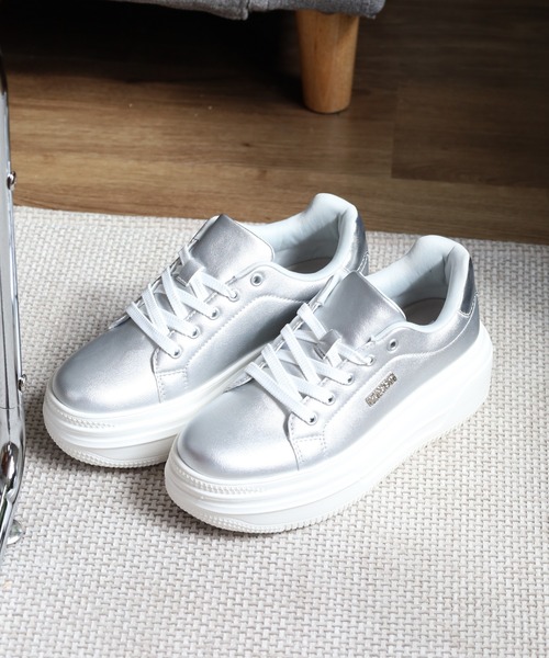kitson（キットソン）の「kitson ボリュームソールスニーカー（スニーカー・レディース・ホワイト/ブラック/ブルー/ホワイト系その他/シルバー・S/M/L/LL）」の8枚目の写真