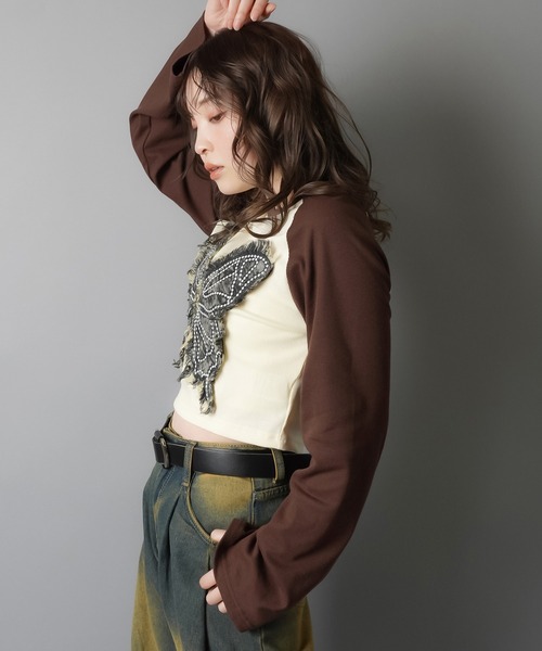 SPINNS(スピンズ)の「長袖ラグランカットソー/ロンT/バタフライ(Tシャツ/カットソー・レディース・ホワイト系その他/グレー系その他/ベージュ系その他・ONESIZE)」の13枚目の写真