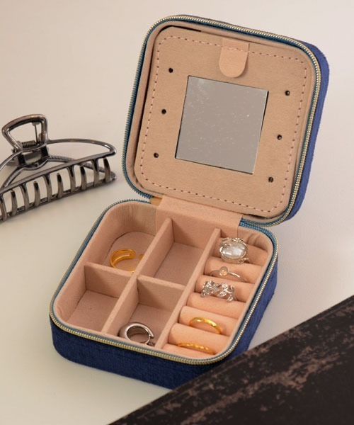 セール】【resonance】ベロア アクセサリーケース/ジュエリーボックス
