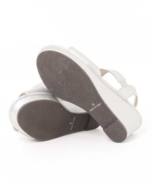 LUGG NAGG(ラグナグ)の「【軽量】ダブルベルトアシンメトリーサンダル(サンダル・レディース・イエロー/ブルー/シルバー/ブラック・M/S/LL/L)」の6枚目の写真
