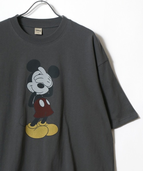 Disney(ディズニー)の「Disney/ディズニー ミッキー オーバーサイズ ピグメント風 ヴィンテージプリント 半袖Tシャツ レディース メンズ(Tシャツ/カットソー・レディース・ブラック系その他4/ブラック系その他/ブラック系その他3/ブラック系その他5/ブラック系その他2・M/L/LL)」の1枚目の写真