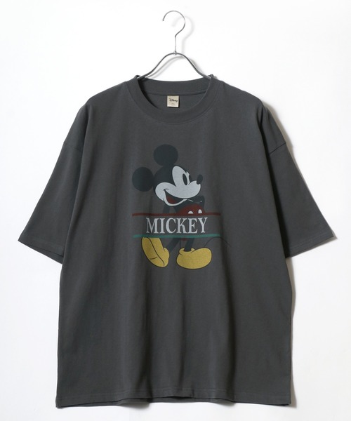 Disney(ディズニー)の「Disney/ディズニー ミッキー オーバーサイズ ピグメント風 ヴィンテージプリント 半袖Tシャツ レディース メンズ(Tシャツ/カットソー・レディース・ブラック系その他4/ブラック系その他/ブラック系その他3/ブラック系その他5/ブラック系その他2・M/L/LL)」の6枚目の写真