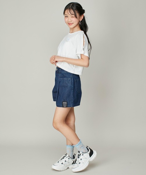 JENNI love（ジェニィラブ）の「【ウエスト調整可・コットン100％】タックデニムショートパンツ（デニムパンツ・キッズ・ネイビー/サックスブルー・130cm/140cm/150cm/160cm）」の19枚目の写真