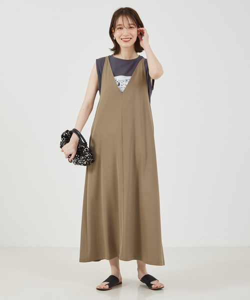 abahouse mavie（アバハウスマヴィ）の「【大人のいちまんワンピ】クールタッチサテンキャミジャンスカ（ワンピース・レディース・ブラック/カーキ・フリー）」の4枚目の写真