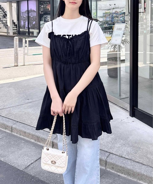 INGNI（イング）の「コットンレースティアードミニキャミワンピース（ワンピース・レディース・オフホワイト/ブラック/サックスブルー/ブラック系その他/サックスブルー系2/ホワイト系その他/ブラウン系4・M）」の15枚目の写真