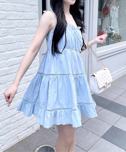 INGNI（イング）の「コットンレースティアードミニキャミワンピース（ワンピース・レディース・オフホワイト/ブラック/サックスブルー/ブラック系その他/サックスブルー系2/ホワイト系その他/ブラウン系4・M）」の20枚目の写真