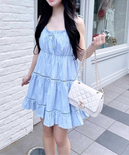 INGNI（イング）の「コットンレースティアードミニキャミワンピース（ワンピース・レディース・オフホワイト/ブラック/サックスブルー/ブラック系その他/サックスブルー系2/ホワイト系その他/ブラウン系4・M）」の21枚目の写真