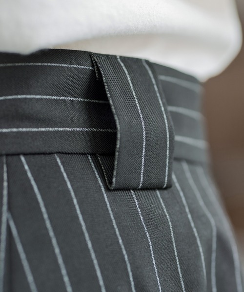 Bleme(ブレム)の「フロントポケット ワイドストレート ストライプ スラックス(スラックス・メンズ・ブラック/グレー・S/M/L/XL)」の12枚目の写真