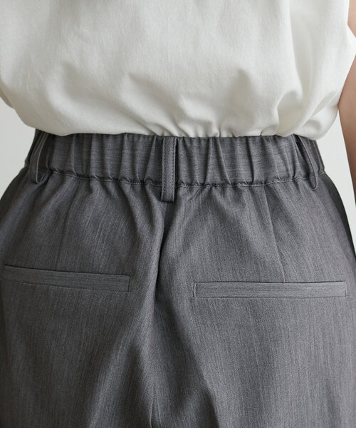 DISCOAT（ディスコート）の「タックストレートパンツ（スラックス・レディース・ブラック/グレー/ブラウン・SMALL/MEDIUM/LARGE）」の7枚目の写真