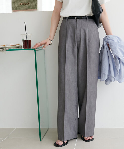 DISCOAT（ディスコート）の「タックストレートパンツ（スラックス・レディース・ブラック/グレー/ブラウン・SMALL/MEDIUM/LARGE）」の5枚目の写真