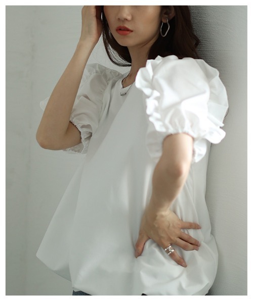 Sawa a la mode（サワアラモード）の「フリルパフスリーブバルーンブラウス（シャツ/ブラウス・レディース・ホワイト/ブラック・FREE）」の12枚目の写真
