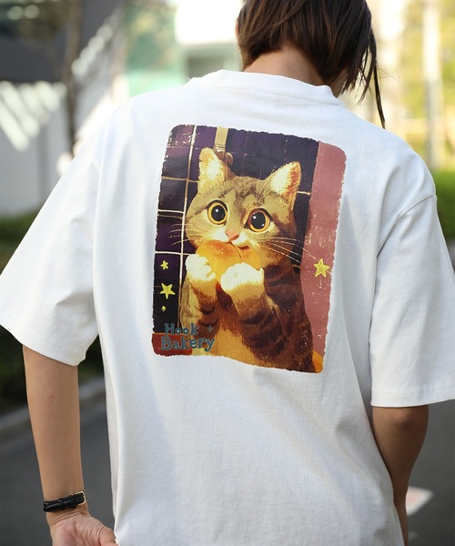 HOOK(フック)の「HOOK -original- 「HOOK BAKERY」シリーズアンティーク動物プリントTEE (SS)(Tシャツ/カットソー・メンズ・ベージュ系その他/グレー系その他7/パープル系その他4/ブラック/ホワイト/ホワイト系その他4/ブラック系その他3/パープル系その他3/ブルー/ベージュ/グレー系その他2/グレー系その他5/グレー系その他/ブルー系その他2/ホワイト系その他6/ホワイト系その他7・LARGE/MEDIUM/X-LARGE)」の4枚目の写真