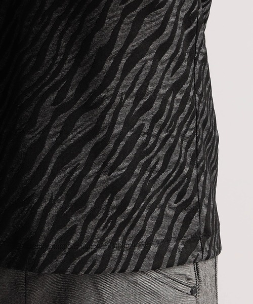 NICOLE CLUB FOR MEN(ニコルクラブフォーメン)の「アラカルトリンクスジャカードVネック半袖プルオーバー(Tシャツ/カットソー・メンズ・ホワイト系/ブラック系1/ブラック系2/グレー系1/グレー系2・MEDIUM/LARGE/X-LARGE)」の18枚目の写真