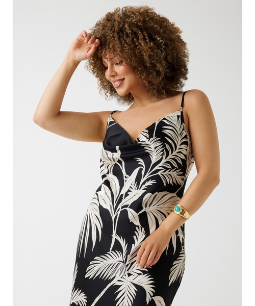 Guess（ゲス）の「NEW Akilina Dress ワンピース ドレス（ワンピース・レディース・ブラック/ブラウン・X-SMALL/SMALL/MEDIUM）」の11枚目の写真