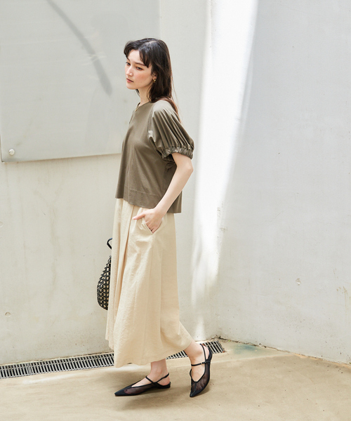 qualite（カリテ）の「【接触冷感】ナチュラルシャンブレーフレアパンツ/オフィスカジュアル/夏服（その他パンツ・レディース・ベージュ/グリーン/ブラック・36/38/40）」の6枚目の写真