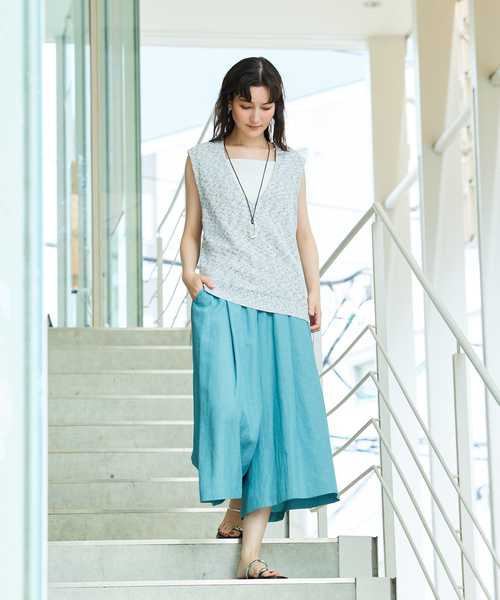 qualite（カリテ）の「【接触冷感】ナチュラルシャンブレーフレアパンツ/オフィスカジュアル/夏服（その他パンツ・レディース・ベージュ/グリーン/ブラック・36/38/40）」の9枚目の写真