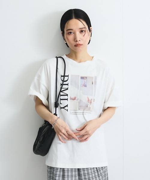 VICKY（ビッキー）の「配色フォトプリントTシャツ≪手洗い可能≫（Tシャツ/カットソー・レディース・ホワイト/ホワイト系その他・M）」の13枚目の写真