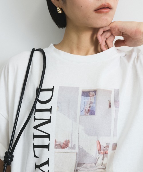 VICKY（ビッキー）の「配色フォトプリントTシャツ≪手洗い可能≫（Tシャツ/カットソー・レディース・ホワイト/ホワイト系その他・M）」の20枚目の写真