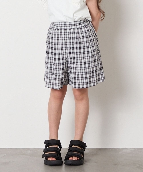 a.v.v（アーヴェヴェ）の「[100-160]【セットアップにも出来る】２タックショートパンツ（その他パンツ・キッズ・ブルー/ブラック・100/130/160/150/140/120/110）」の2枚目の写真