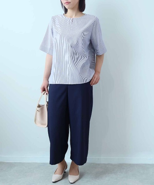 【fleur】【Ｌ〜５Ｌ】【セットアップ】【多機能】ドライサッカーバックフレアブラウス fleur】【L～5L】【セットアップ】【多機能】ドライサッカー