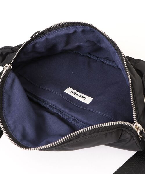 Casselini(キャセリーニ)の「CASSELINI/キャセリーニ リボンウエストポーチ(ボディバッグ/ウエストポーチ・レディース・レッド/シルバー/ブラック・ONE SIZE)」の6枚目の写真