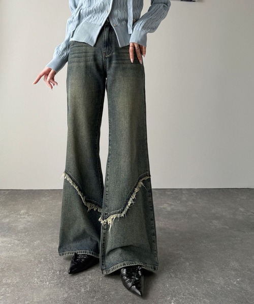 mily bilet（ミウィビレット）の「【mily bilet】ヴィンテージライクな脚盛れデニム♪ウエスタンライクフリンジダメージフレアジーンズ（デニムパンツ・レディース・ブラック/その他1/ブルー・MEDIUM/LARGE/X-LARGE/SMALL）」の20枚目の写真