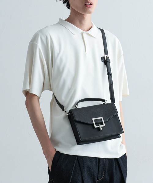 HARE(ハレ)の「スクエアハンドルBAG(HARE)(ショルダーバッグ・メンズ・ブラック・FREE)」の5枚目の写真