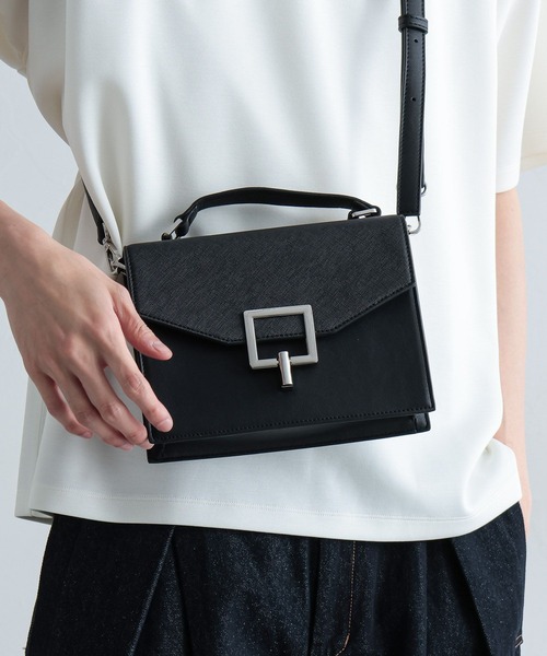 【HANA】HAREスクエアハンドルBAG HARE（ハレ）の「スクエアハンドルBAG(HARE)（ショルダーバッグ）」 - WEAR