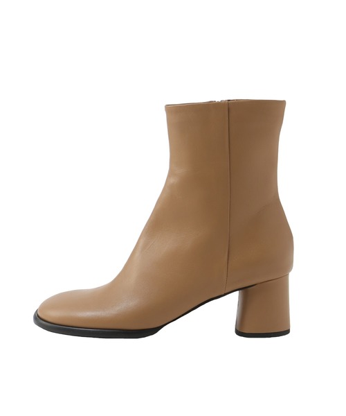 FABIO RUSCONI（ファビオルスコーニ）の「FABIO RUSCONI / GABRY short boots(レザーショートブーツ I-2747)（ブーツ・レディース・ブラック/ベージュ・37/38）」の7枚目の写真