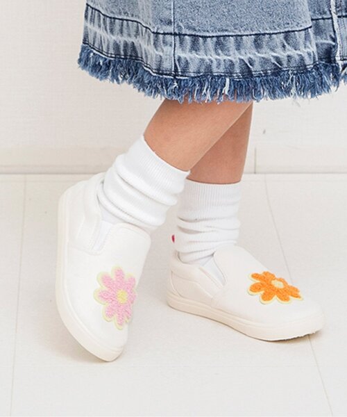 BREEZE（ブリーズ）の「左右迷わない！スリッポン（スニーカー・キッズ・ブラウン/グリーン/オフホワイト/ブラック・14/16/17/18/19/15 ）」の2枚目の写真