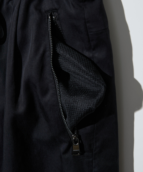 DESIGNWORKS(デザインワークス)の「【セットアップ対応】フィブリル ショートパンツ(その他パンツ・メンズ・ベージュ/ブラック・46/48/50)」の9枚目の写真