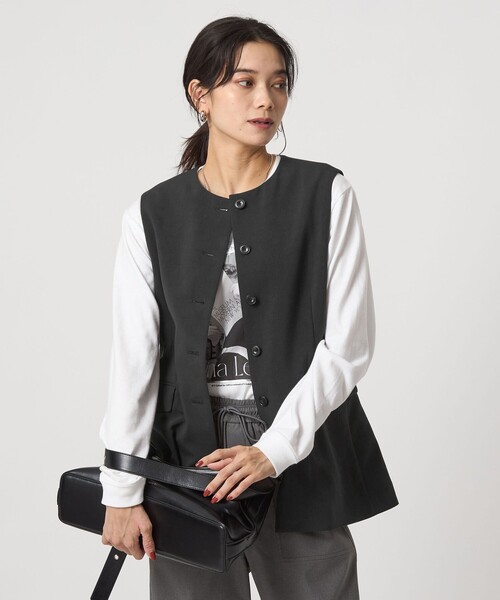 green label relaxing（グリーンレーベルリラクシング）の「パウダリー ノーカラー ジレ（ベスト・レディース・ライトグレー/ブラック/モカ/その他1・FREE）」の2枚目の写真