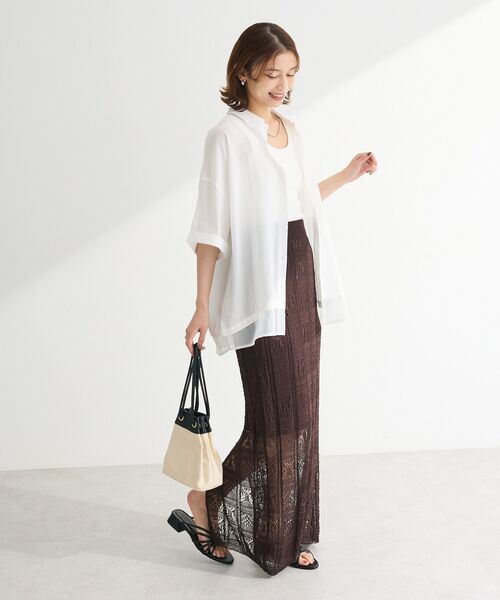 Green　Parks（グリーンパークス）の「裾レイヤードショートスリーブシャツⅡ（シャツ/ブラウス・レディース・ベージュ/サックスブルー/ブラック/オフホワイト・FREE）」の9枚目の写真