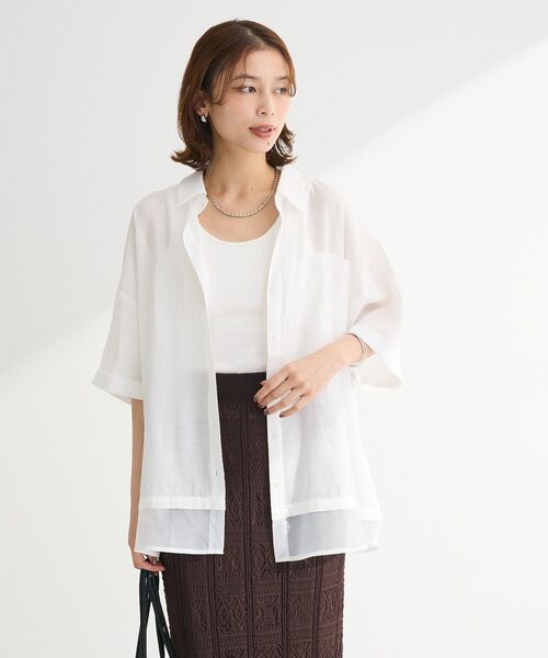 Green　Parks（グリーンパークス）の「裾レイヤードショートスリーブシャツⅡ（シャツ/ブラウス・レディース・ベージュ/サックスブルー/ブラック/オフホワイト・FREE）」の7枚目の写真