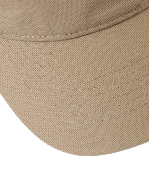 CONVERSE TOKYO(コンバーストウキョウ)の「LOGO EMBROIDERY CAP(キャップ・レディース・ブラック/チャコールグレー/ベージュ・FREE)」の6枚目の写真
