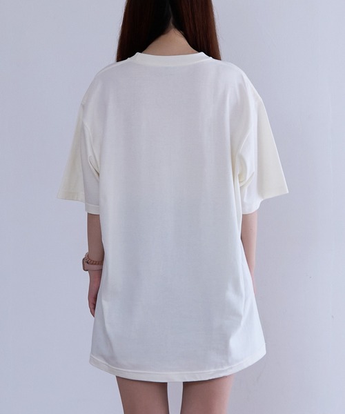 BACANORA.(バカノラ)の「DON'T LEAVE ME BEHIND BIG TEE(Tシャツ/カットソー・レディース・アイボリー/チャコール・X-LARGE)」の7枚目の写真