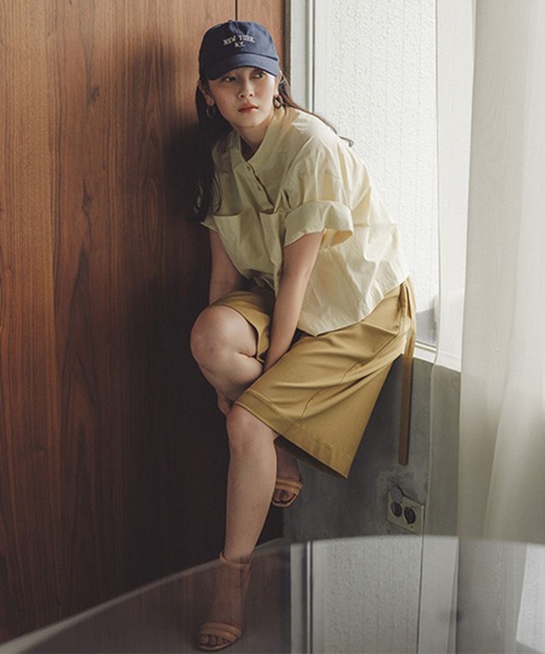 studio CLIP（スタディオクリップ）の「【daily CLIP】バミューダパンツ（スラックス・レディース・ベージュ/グレー・FREE）」の8枚目の写真