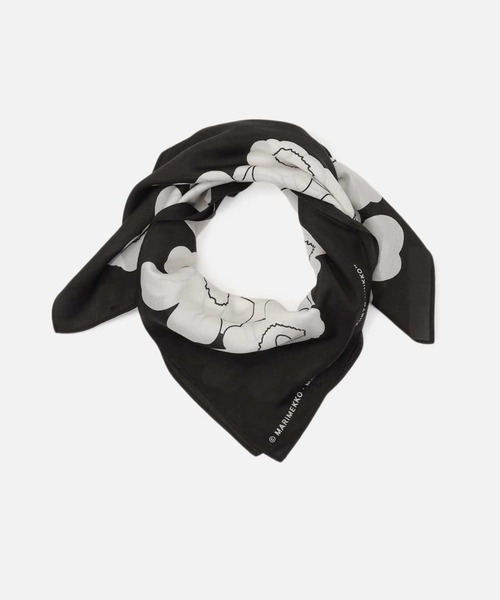 marimekko(マリメッコ)の「【一部店舗・オンラインストア限定】Keskio Piirto Unikko / scarf(ストール/ショール・レディース・ライトブルー/ホワイト×ブラック・FREE)」の8枚目の写真